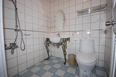 after hill Greenhouse Resort