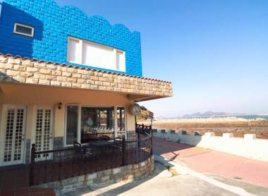 Matsu Island View Restaurant Bed and Breakfast