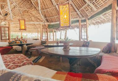 Mikadi Beach Camp & Backpackers