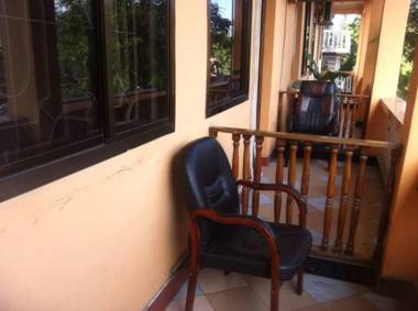 Cross Way Executive Hotel Ltd