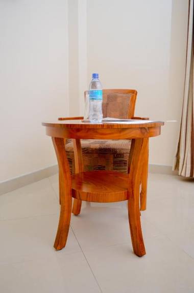 Silver Paradise Hotel