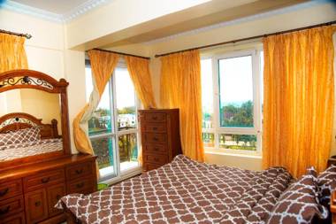 Luxury Apartment with Ocean View in Oyster Bay