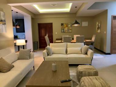 Grany Apartment - Palm Village