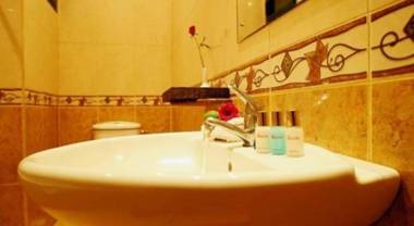 Gold Crest Hotel - Arusha