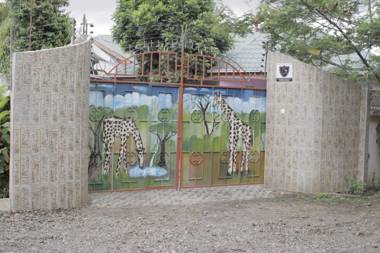 Arusha Giraffe Lodge