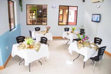 Arusha Giraffe Lodge