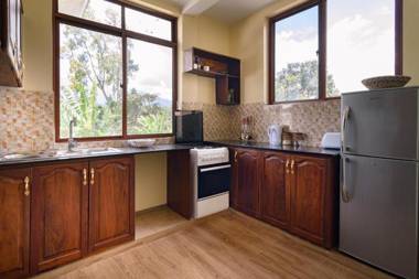 Rayan Apartments & Safaris