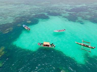 Mnana Beach Bungalows