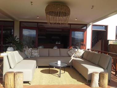Acacia Farm Lodge