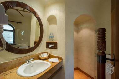 Serengeti Serena Safari Lodge