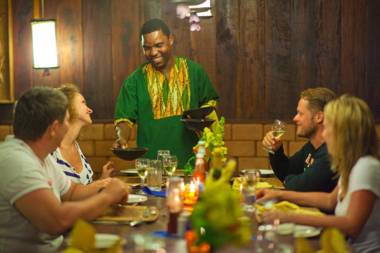 Mbali Mbali Gombe Lodge