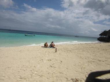 Baraka Beach Bungalows