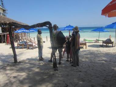 Baraka Beach Bungalows