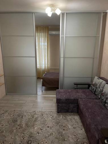 Студія 6 в Вілле Жаткіна біля ТЦ Нікольский