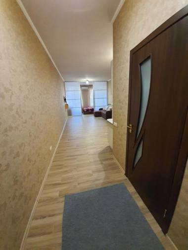 Студія 5 в Вілле Жаткіна біля ТЦ Нікольский