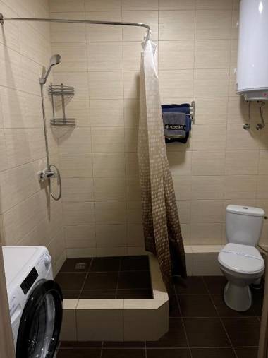 Студія 4 в Вілле Жаткіна біля ТЦ Нікольский