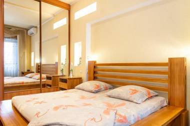 2-room suite apartments near Prospekt Lenina