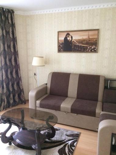 Апартаменти 2 х кімнатна Суховоля