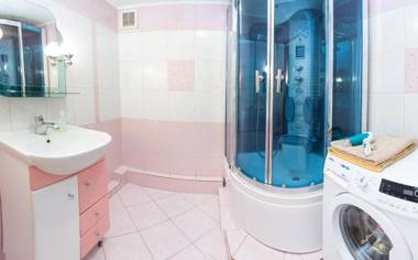 2 кім. квартира з видом на озеро+5 хв доцентру