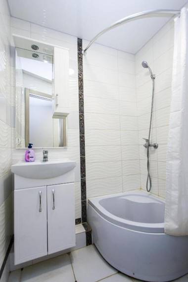 Центр. Вулиця Руська. 2 кімнати