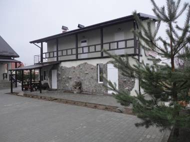 Готель "ГОСТЬОВИЙ ДІМ in Stryj"