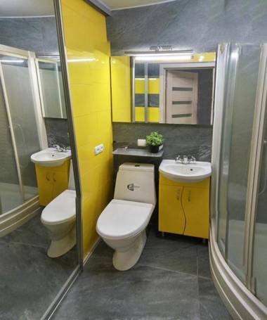 Luxury 2 Rooms Apartments in Center by Green House