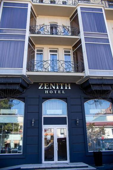 Zenith Hotel