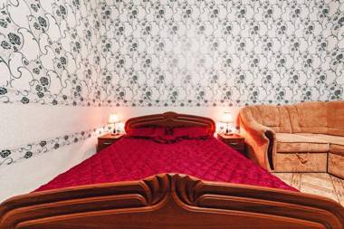 Apartment on Derybasivska 19