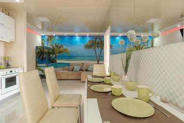 RainBow Arkadia Apartment