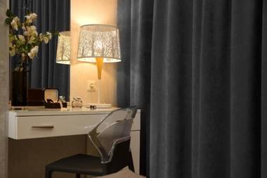 Sunny Belle Apartments