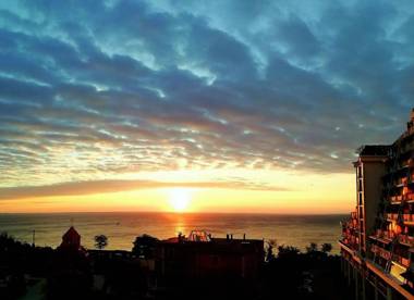 apartment in Arcadia Palace with sea view!