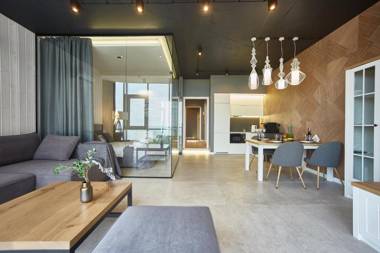 Gagarin Plaza Luxury Sea View Apartments