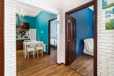 Stylish apartment with a balcony overlooking the park