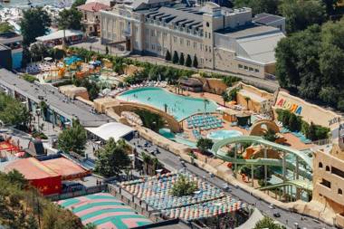 Apartments Arcadia. Gagarin Plaza