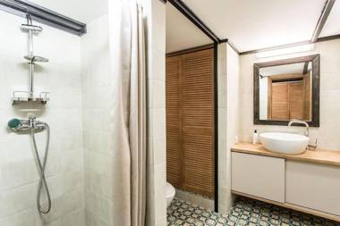 Две квартиры рядом для 8 человек. СК.