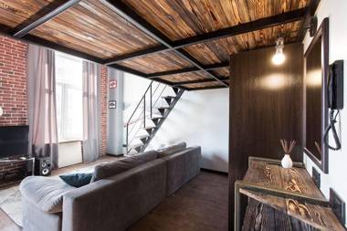 Две квартиры рядом для 8 человек. СК.