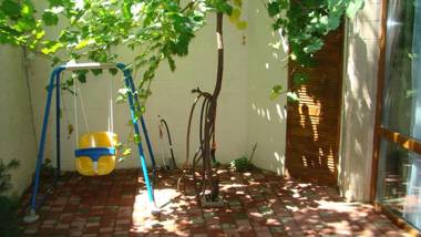 The Wall - уединение без ограничений