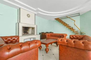 Deribasivska Cozy 4-room Apartment