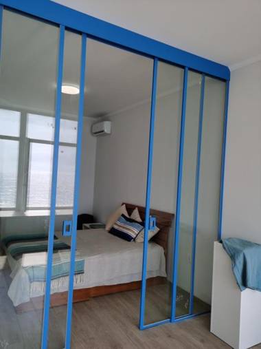 Blue wave Блакитна хвилька