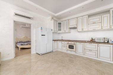 Gagarin Plaza Panoramic Sea View Apartment