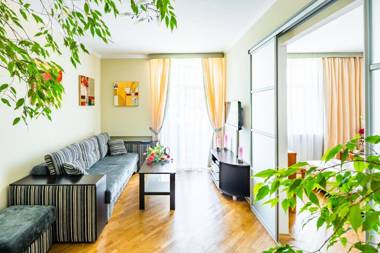 Apartment on Arkhipenka with Panorama View