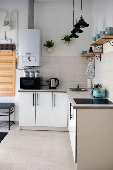 Romantic Apartment on Rynok square with Air-Conditioning