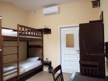 Gar'is Hostel Lviv