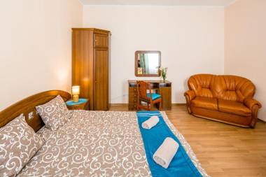 Next to Opera Apartment