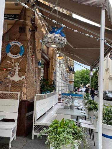 Zdesj Zhivet Schastje