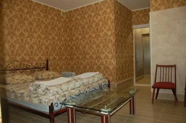 Apartment on Stepana Bandery 37