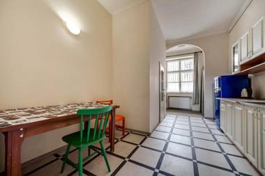 Apartment on Lysenka 27