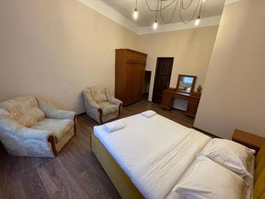 Avangard LChin*M Apartment