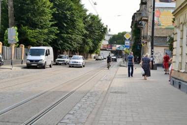Modern apartment on Lemkivska