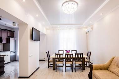 Avangard Franko Apartment